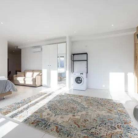 Maison Masini 1, By Short Holidays *