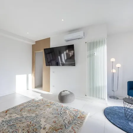 Apartament Maison Masini 1, By Short Holidays